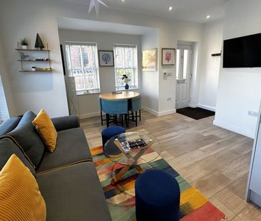 3 Claremont Road, West Byfleet - 1 bedroomProperty for lettings - S... - Photo 5