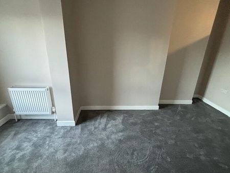 2 Bed Apartment - Photo 4