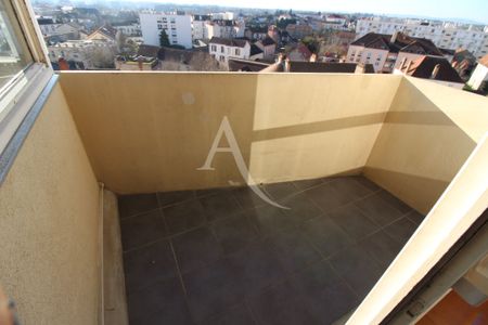 Location Appartement 1 pièce 41m² - Photo 5