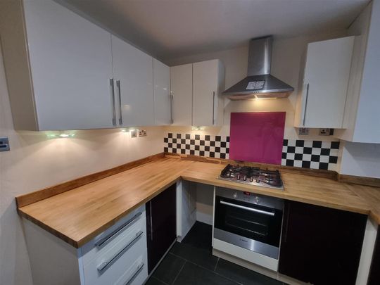 Stockwell Green, Cinderford - Photo 1