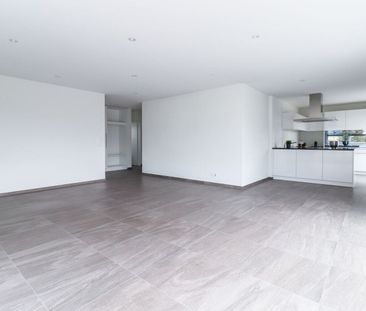 Attic apartment with sunny roof terrace - Photo 6