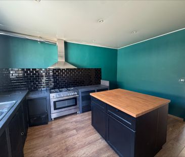 Location Maison 4 pièces 130m² CASSIS 13260 - Photo 6