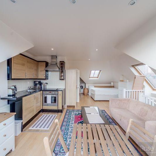 Studio to rent - Photo 1