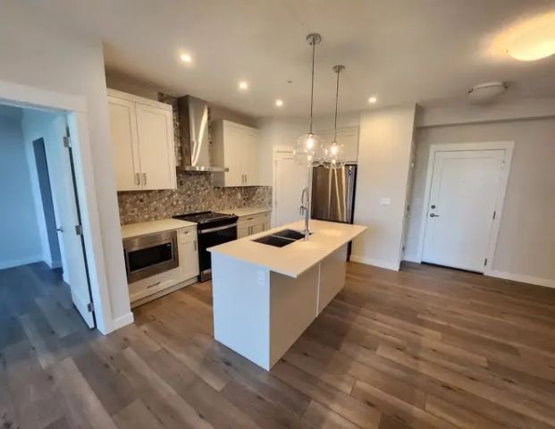 2 Bedroom Apartment in Auburn Bay Community! | 109 - 400 Auburn Meadows Common Southeast, Calgary, AB, Canada, Calgary - Photo 1