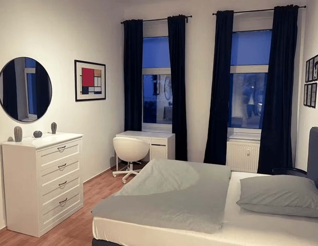 Schivelbeiner Straße - Balcony Room - Photo 1