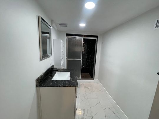 For Lease - 493 Upper Gage Avenue Unit# lower, Hamilton, Ontario - Photo 1