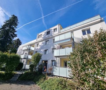 Grosszügige Wohnung mit grossem Balkon - Foto 1