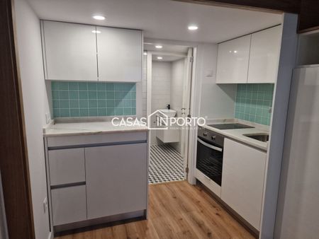 Estúdio junto à Praça dos Poveiros - Photo 2