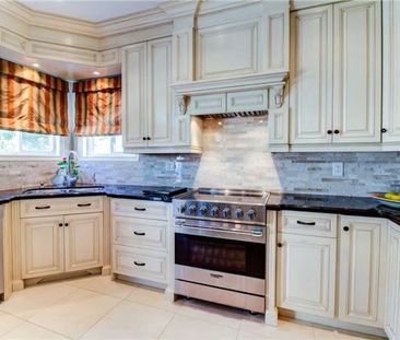 For Lease - 6 Camden Drive, Vaughan, Ontario - Photo 3