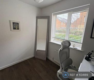 2 bedroom flat to rent - Photo 3