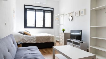 Studio for rent in Cuatro Caminos, all bills included. - Photo 4