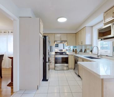 For Lease - 32 Subrisco Avenue Unit# Room 4, Richmond Hill, Ontario - Photo 4