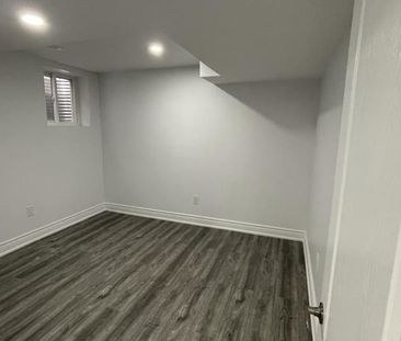 For Lease - 7010 Cordingley Crescent Unit# Bsmt, Mississauga, Ontario - Photo 2