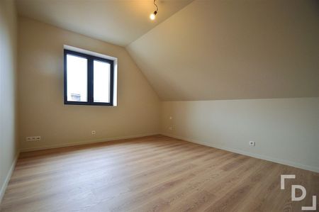 Nieuwbouwwoning met alle comfort in de dorpskern van Poelkapelle. - Photo 2