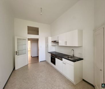 Zentrale 3-Zimmer-Wohnung mit Wintergarten - Foto 2