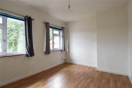 2 bedroom semi-detached house to rent - Photo 3