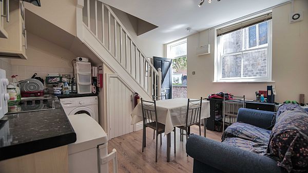 2 Dennis Street - Photo 1