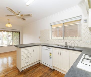 Spacious 3-Bedroom Family Home on Generous 680sqm Block - Photo 6