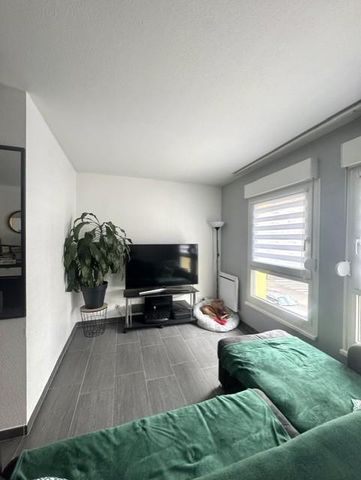 F4 A LOUER CENTRE VILLE COLMAR - Photo 2