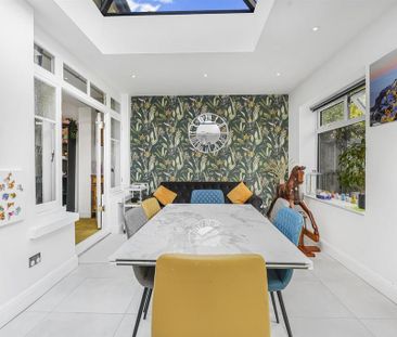 5 bedroom semi-detached house to rent - Photo 3