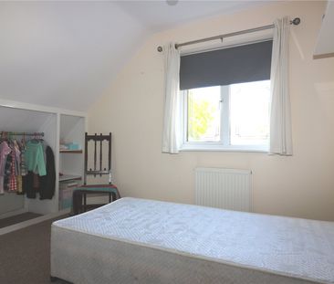 Wakering Road, Shoeburyness, Southend on Sea, Essex, SS3 9SZ - Photo 1