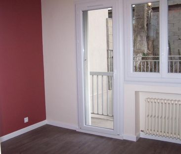 Appartement Le Chambon-Feugerolles - Photo 1