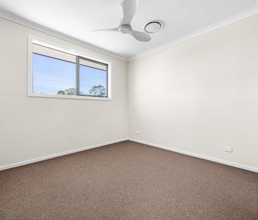 Immaculate Family Home in Sought-After Cameron Grove Estate - Photo 6