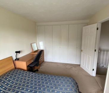 5 bedroom detached house to rent - Photo 1