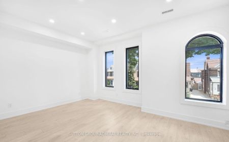 For Lease - 366 Margueretta Street Unit# 2nd Floor, Toronto, Ontario - Photo 2