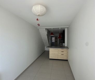Location Maison 3 pièces 60m² COMBRONDE 63460 - Photo 3