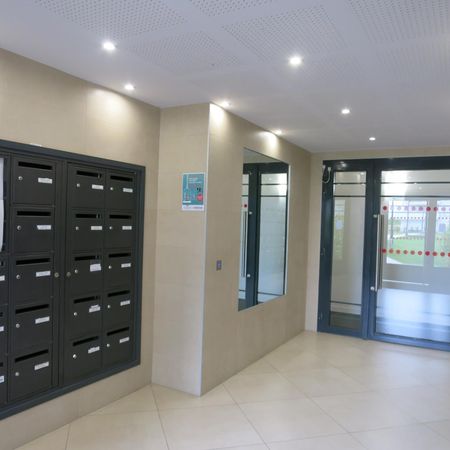 Location Appartement 1 pièce 18m² FERRIERES EN BRIE 77164 - Photo 4