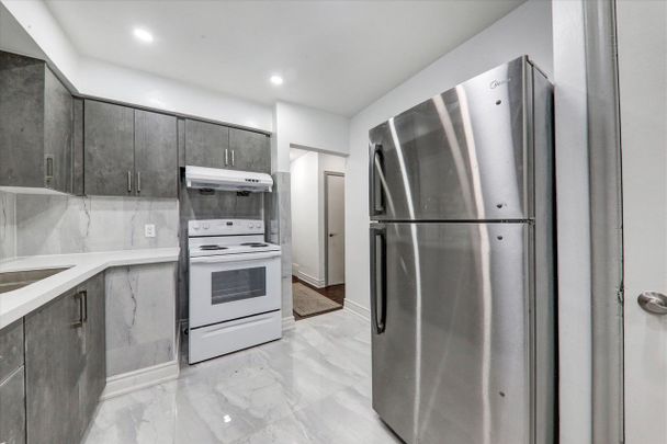 For Lease - 58 Gully Drive Unit# Main, Toronto, Ontario - Photo 1