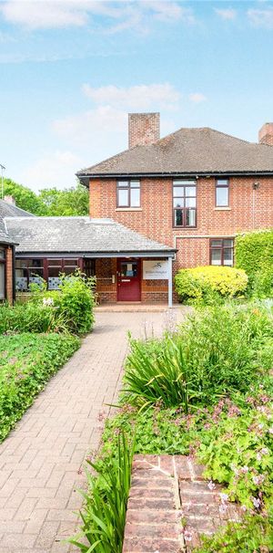 1 bedroom house to rent Newport Road, Willen, Milton Keynes, Buckinghamshire, MK15 - Photo 1