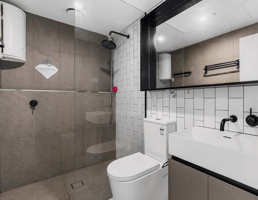 Stylish Two-Bedroom Apartment in the Heart of Brunswick East - Photo 1