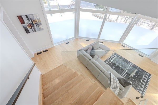 For Lease - 3279 Lakeshore Road, Burlington, Ontario - Photo 1