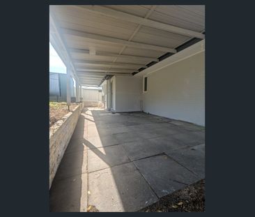 92 Calista Avenue, Calista, WA 6167 - Photo 5