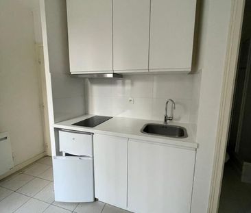 STUDIO - RUE VERON Paris (75018) - Photo 2