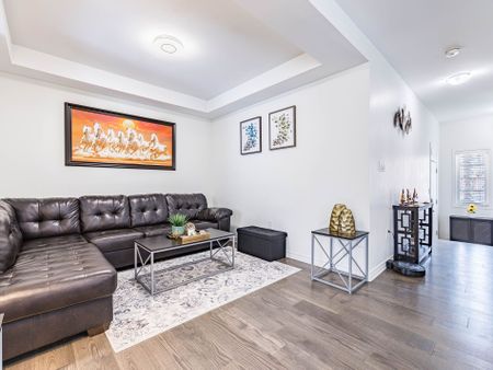 For Lease - 12 Emerald Coast Trail, Brampton, Ontario - Photo 3