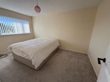 Brook Meadow, Irby - Photo 4