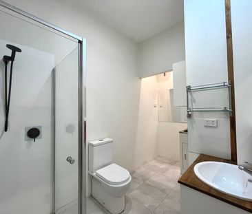 3/5 Cleveland Road, Ashwood VIC 3147 - Apartment For Rent | Domain - Photo 1