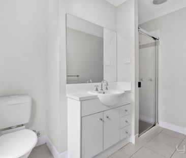 Modern Family Home for Rent – Comfort, Space & Convenience! - Photo 3