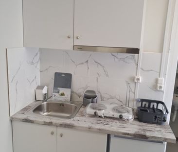 Ενοικίαση κατοικίας, 30 τ.μ., Σαλαμίνα, 450 € - Photo 5