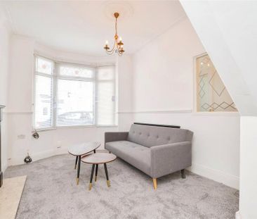 2 bedroom house to rent - Photo 1