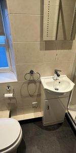 1 bedroom detached house to rent - Photo 3