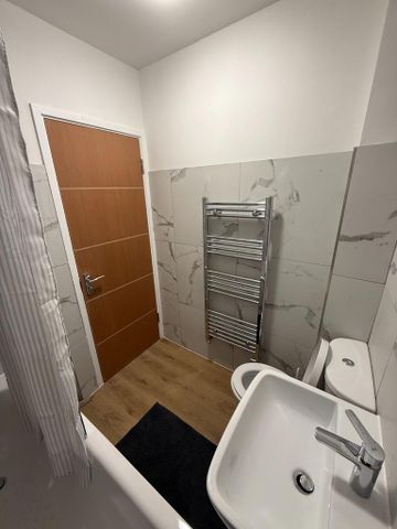 4 bedroom house to rent - Photo 5