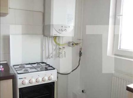 1 camera, 36 mp, modern, renovat, zona USAMV - Photo 4