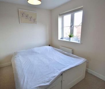 Bobbin Lane, Lincoln, LN2 - Photo 1