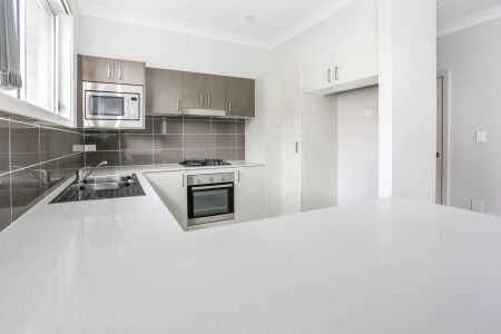 Modern, Low-Maintenance Living in a Prime Location - Photo 5