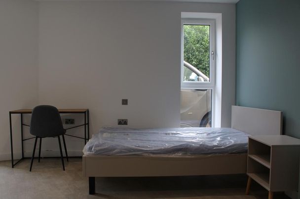 Studio to rent - Photo 1