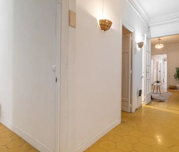 Room in shared apartment in Barcelona - Foto 5